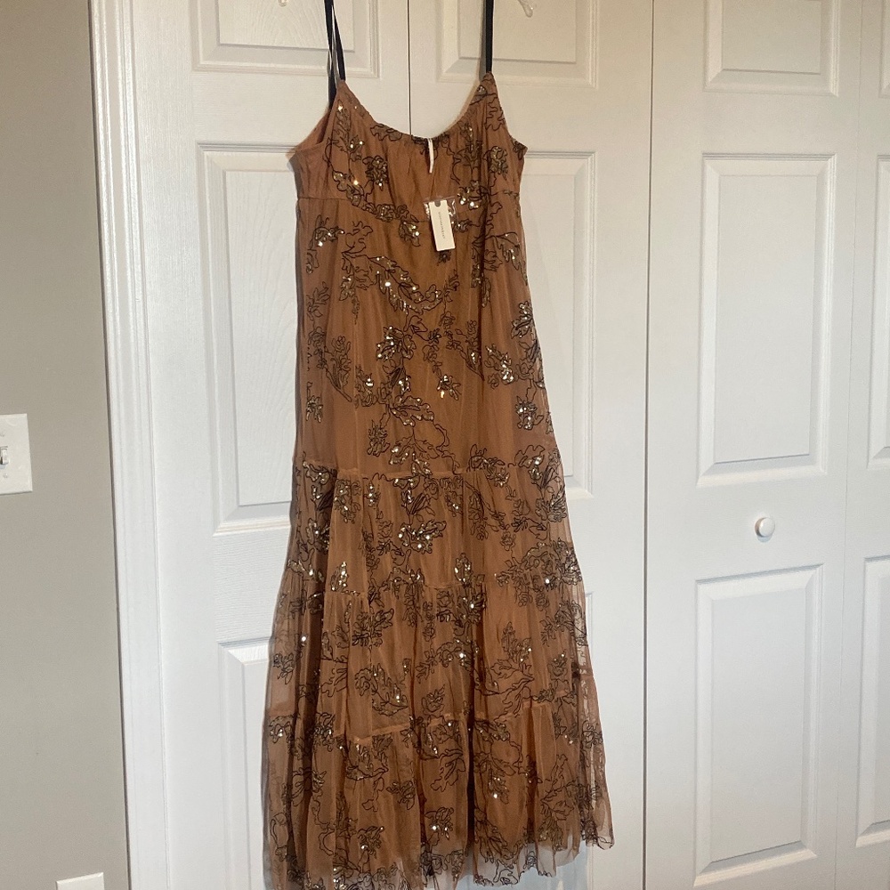 NWOT BEAUTIFUL ANTHROPOLOGIE XL MAXI TAN DRESS WITH SEQUINS